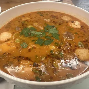 Little spicy soup base with a pound of food.