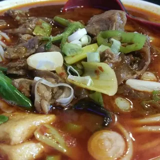 Sichuan Beef Noodle Soup