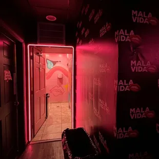 Entrance to women&apos;s restroom