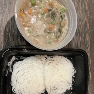 Vegetable stew with iddiyapam