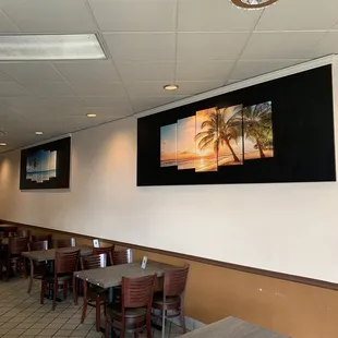 sushi and sashimi, interior