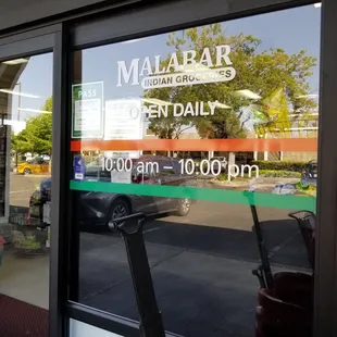 Store hours are 10 AM to 10 PM