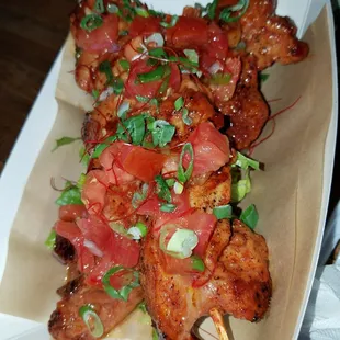 chicken wings and fried chicken, fried chicken wings, fried chicken, chicken, bbq wings, poultry, chicken wings, food, bbq chicken