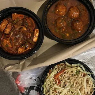 Vegetable Hakka Noodles Chili Paneer Gravy Vegetable Manchurian