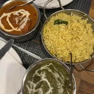 Murgh Korma, lemon rice, saag paneer