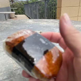 Spam furikake musubi