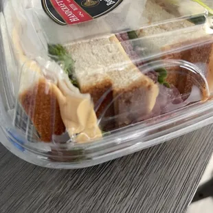 Generic cheese &amp; generic Mayo &quot;not boars head&quot;