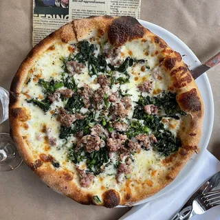 Pizza Broccoletti e Salsiccia