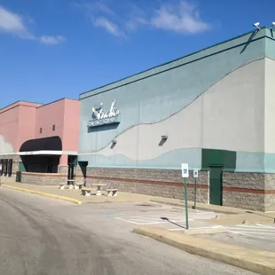 March 24, 2012; Malco's Studio On The Square, Memphis TN