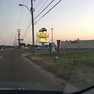 Macho Drive-In sign
