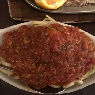 Linguine with meatball