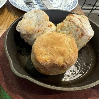 Biscuit Trio