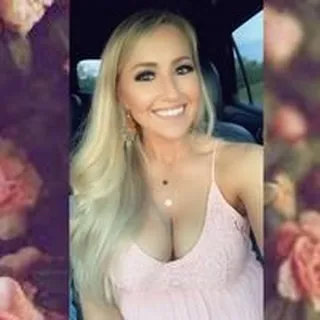 Amber T.