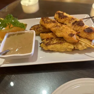 chicken skewers with dipping sauce