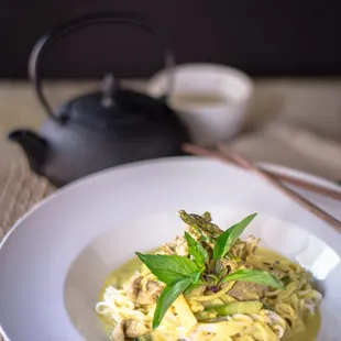 Green curry with vermicelli