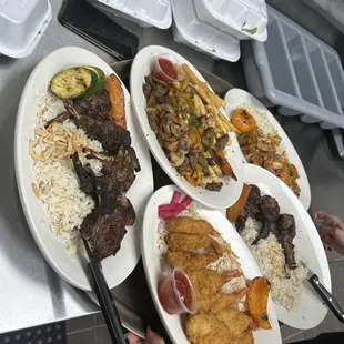 Lamp chops, fry shrimp , lamp ghalabah and chicken ghalabah , so delicious and ya all should try