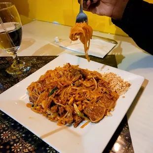 Beef pad thai