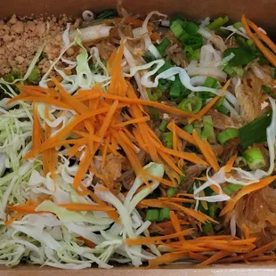 Pork Pad Thai woonsen (with glass noodles instead of flat rice noodles). My fave!
