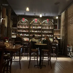 interior, tacos