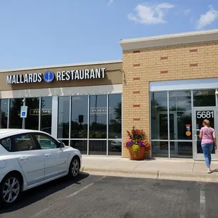 mallards restaurant
