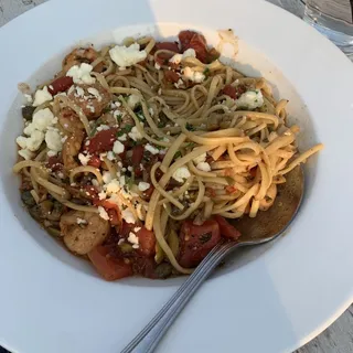 Mediterranean Shrimp Pasta