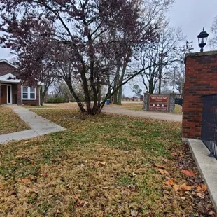 The Norton House is our cottage-style rental for up to 8 people.  Reserve to stay after your event or just for a quick get-a- way.