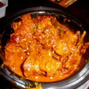 Varutharacha chicken curry