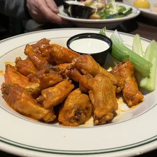 fried chicken wings, fried chicken, bbq chicken, food, chicken, poultry, chicken wings and fried chicken, chicken wings, bbq wings