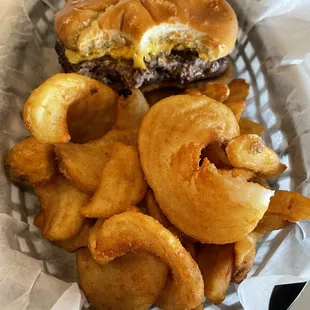 Atmosphere bright, clean and cheery. The cheeseburger was heavenly, hot and tasty.