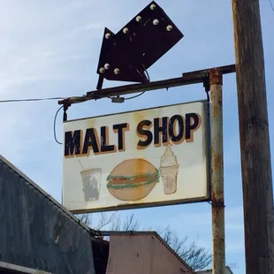 The run down sign should have been a heeded sign to go elsewhere.