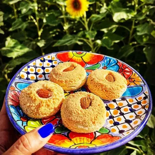 Maltese Almond Cookies