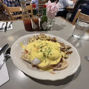 Smoked Salmon Benedict