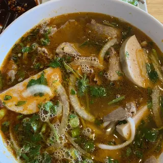 Bun Bo Hue
