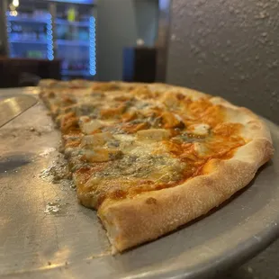 The spicy clucker BUFFALO CHICKEN (10&quot;)