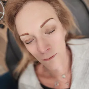 Powder brow for mature skin