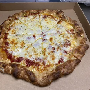 Cheese pizza