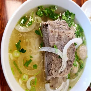 Special Phở with Beef Rib