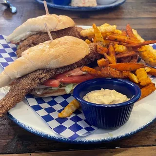 CORNMEAL FRIED CATFISH PO' BOY