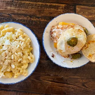 Large Macaroni & Cheese V