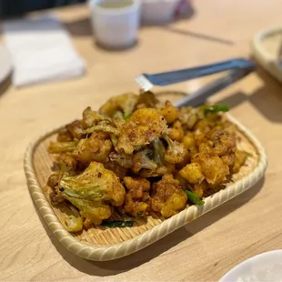 Dry fried cauliflower