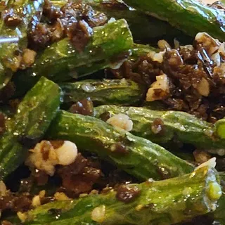 Green Bean with Pickled Cabbage