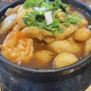 seafood stone pot