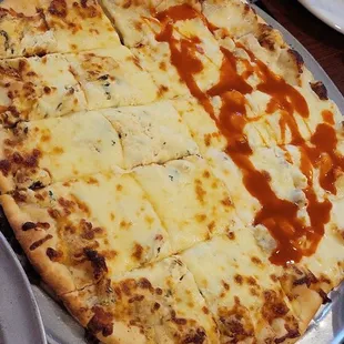 1/2 Artichoke Dip Pizza &amp; 1/2  BBQ Chicken Pizza