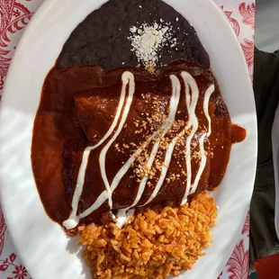 Mole Enchiladas