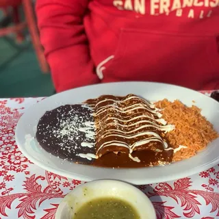 Mole Enchiladas