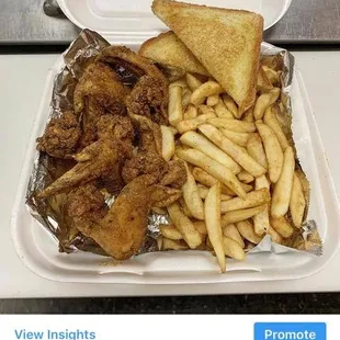 Mama Dee&apos;s Coney Island