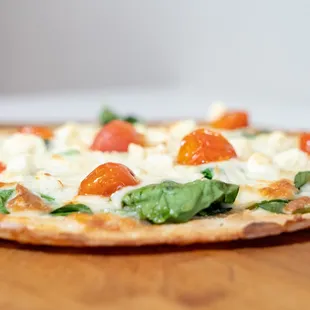 Low carb or keto? We offer a tasty alternative to traditional pizza with a cauliflower crust!
