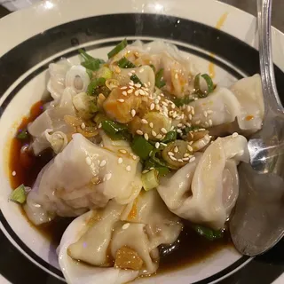 B2. Shrimp Wonton in Spicy Sichuan Sauce