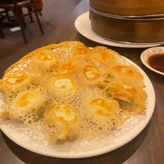 J4. Pork Dumplings with Chives