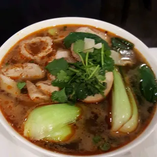 N6. Spicy Intestine Noodle Soup